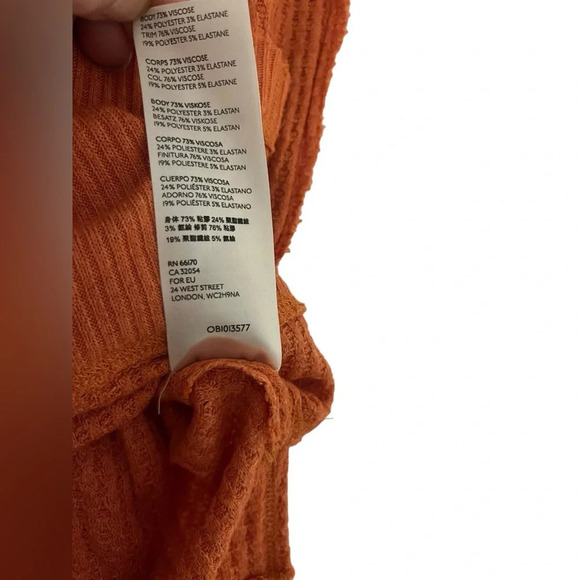 FREE PEOPLE We The Free North Shore Thermal Top Long Line Sz XS - Picture 10 of 10